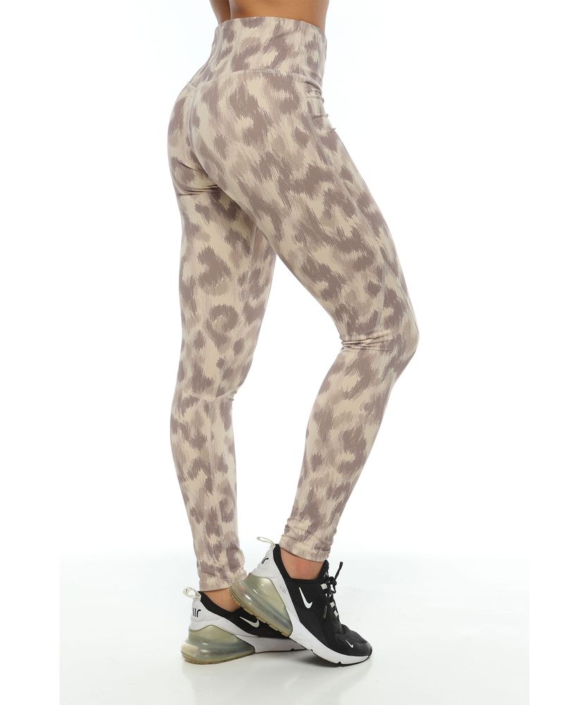 Licra-Deportiva-Con-Powernet-Color-Arena-Para-Mujer-