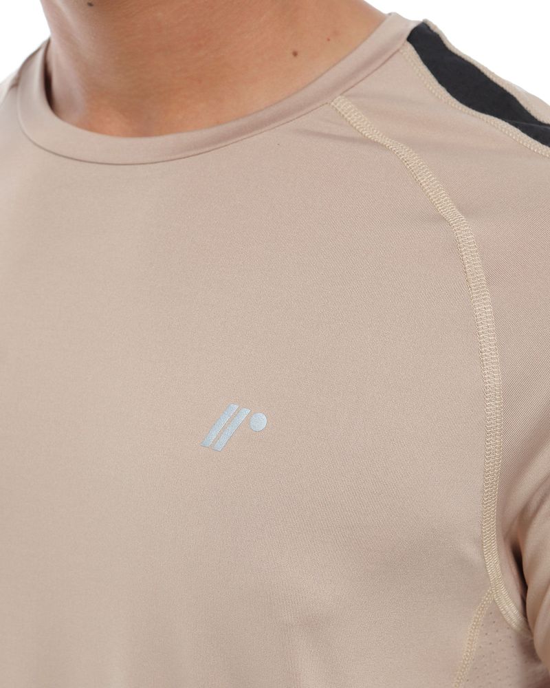 Camiseta-Deportiva-Manga-Corta-Color-Arena-Negro-Para-Hombre-