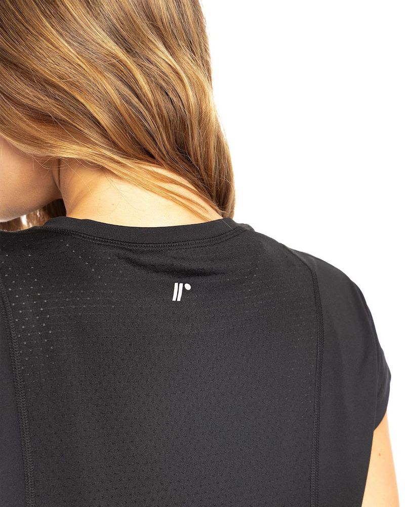 Camiseta-Con-Bloques-En-Malla-Color-Negro-Para-Mujer-