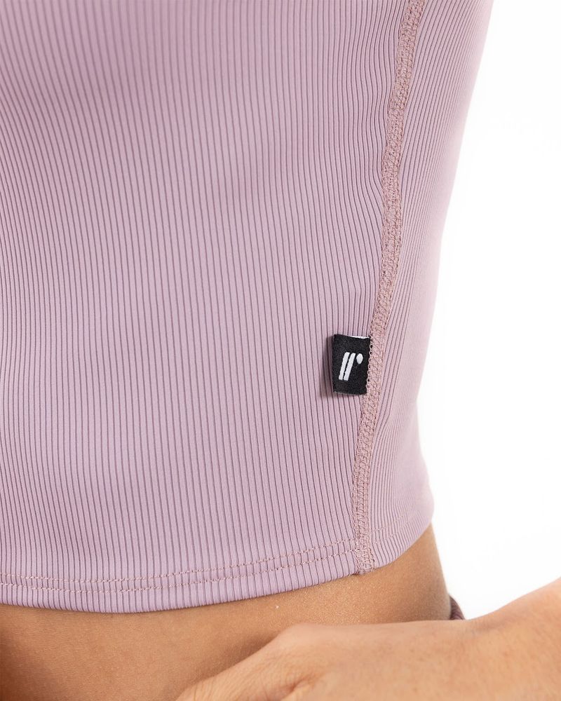 CROP-TOP-TIPO-POLO