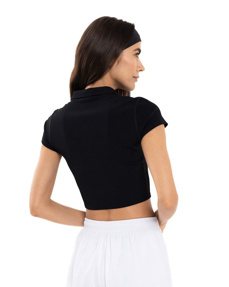 CROP-TOP-TIPO-POLO
