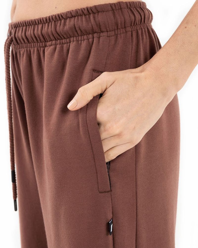 Pantalon-Bota-Recta-Color-Chocolate-Para-Mujer-