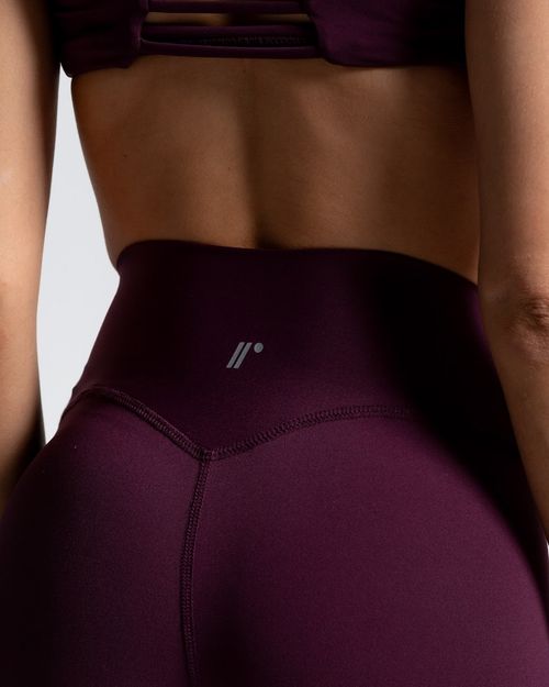 Short Biker Esencial,  Color Uva  Para Mujer