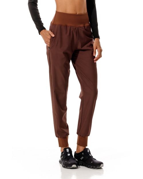 Pantalón Deportivo,  Color Chocolate  Para Mujer