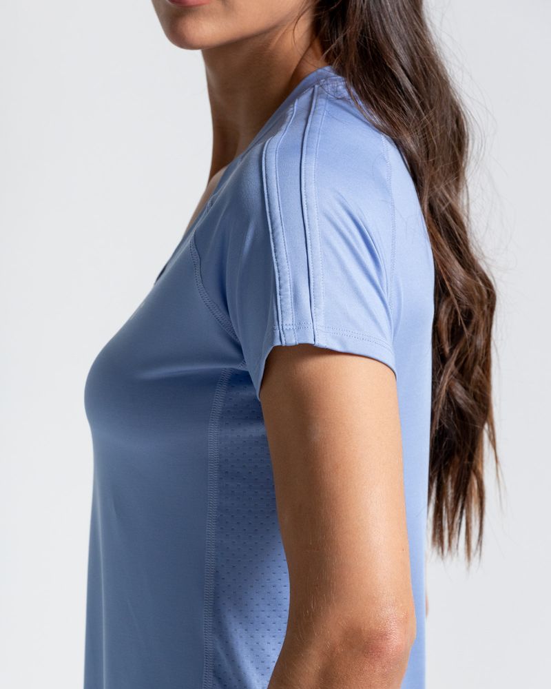 97334-1-CAMISETA-CUELLO-V-AZUL-LAVANDA-Mujer-Camisetas-Racketball-7701650967424-3