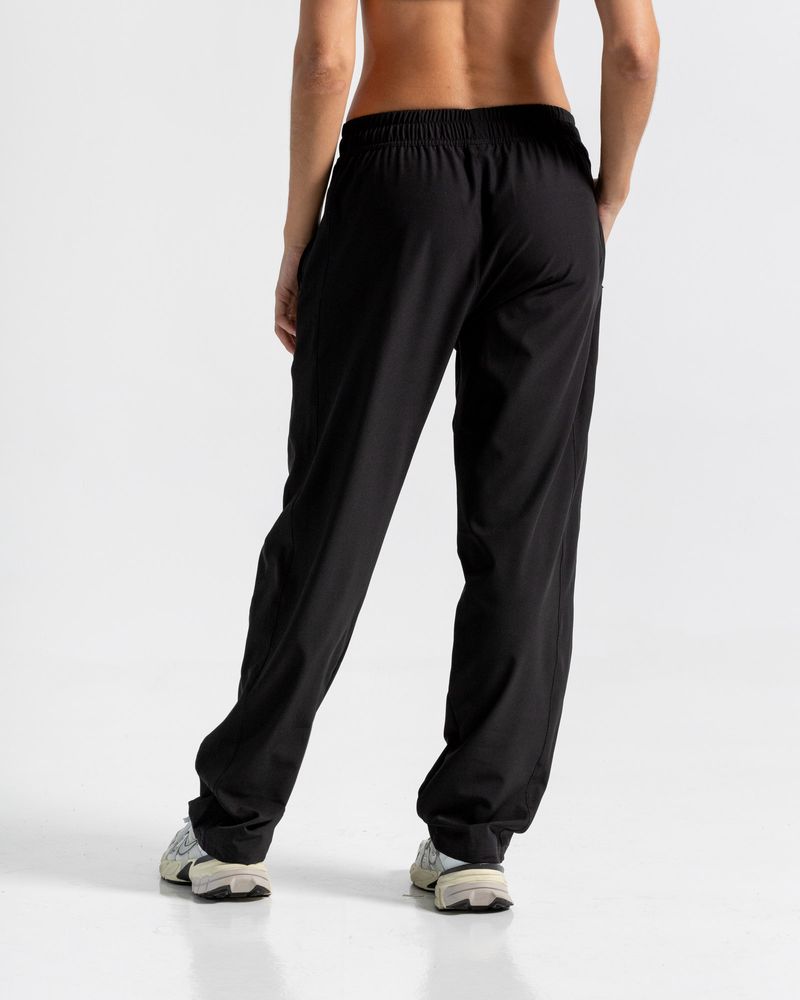43264-PANTALON-TIPO-JOGGER-NEGRO-Mujer-Pantalones-y-Licras-Racketball-7701650969947-4