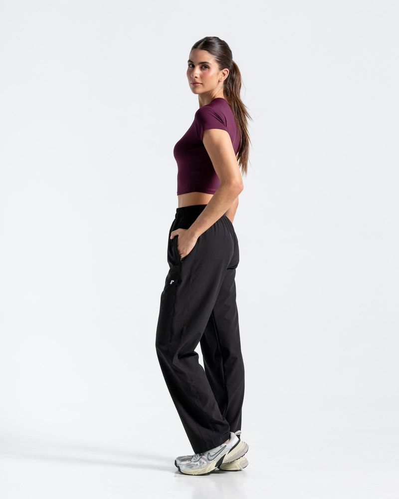 98307-CROP-TOP-MANGA-CORTA-UVA-Mujer-Crop-Tops-y-Tops-Racketball-7701650967301-5