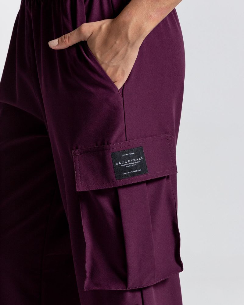 Pantalon-Cargo-Con-Bota-Ajustable--Color-Uva--Para-Mujer--