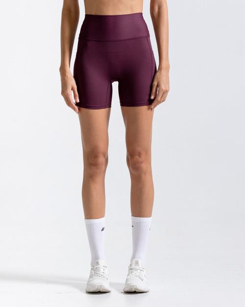 Licra Corta Deportiva,  Color Uva  Para Mujer