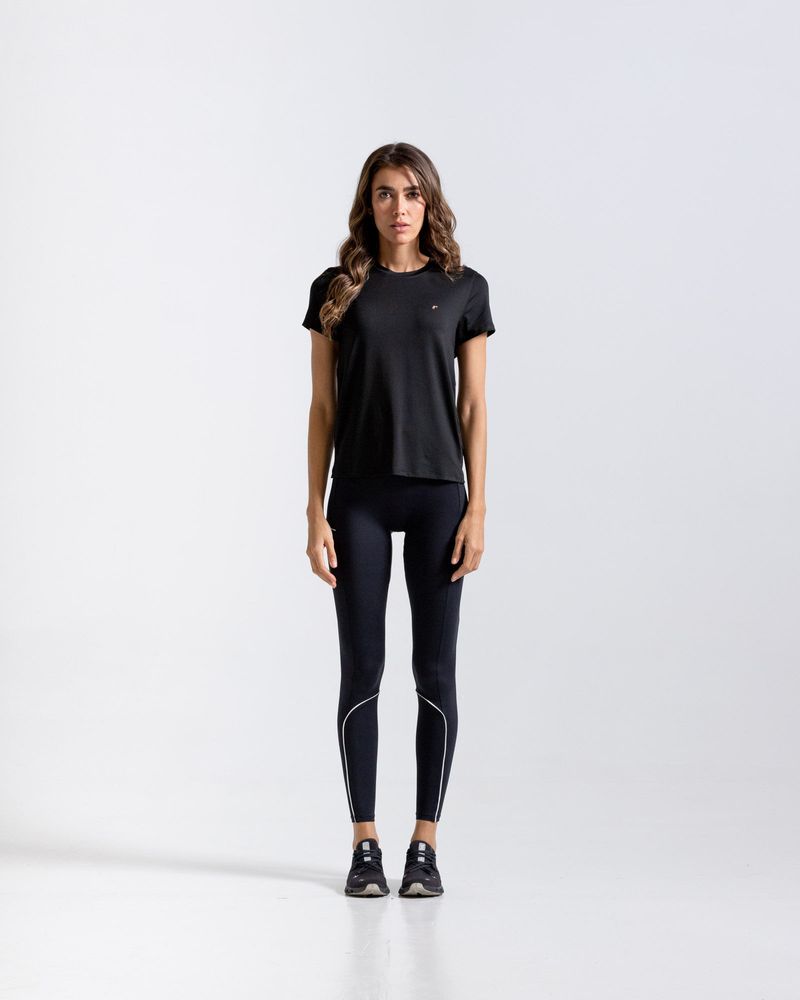 Camiseta--Bloques-En-Malla--Color-Negro--Para-Mujer