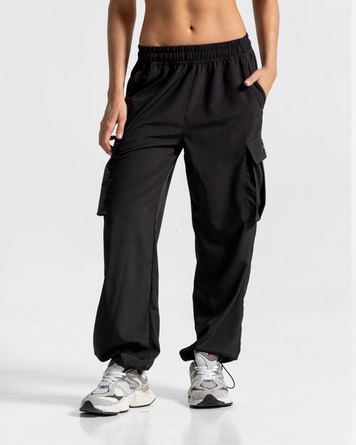 Jogger Cargo Con Bota Ajustable, Color Negro Unisex