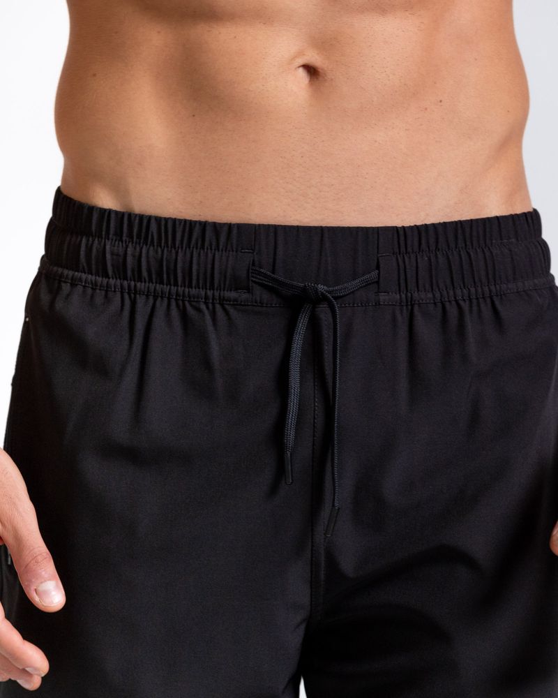 21714-PANTALONETA-DEPORTIVA-NEGRONEGRO-HOMBRE-PANTALONETAS-RACKETBALL-7701650928395-3.jpg