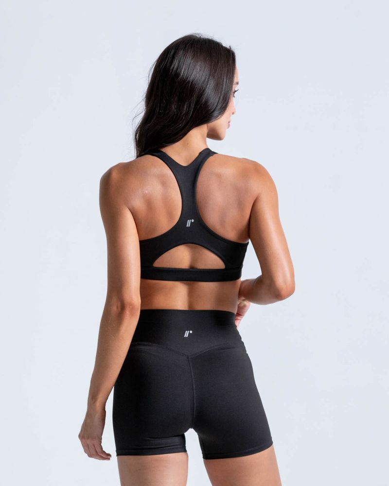 Top-Elemental-Soporte-Alto--Color-Negro--Para-Mujer