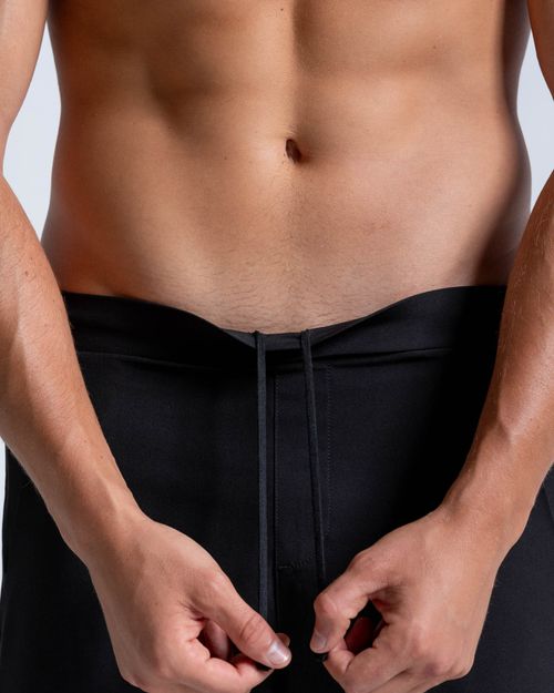 Pantaloneta Con Bolsillos Funcionales,  Color Negro  Para Hombre