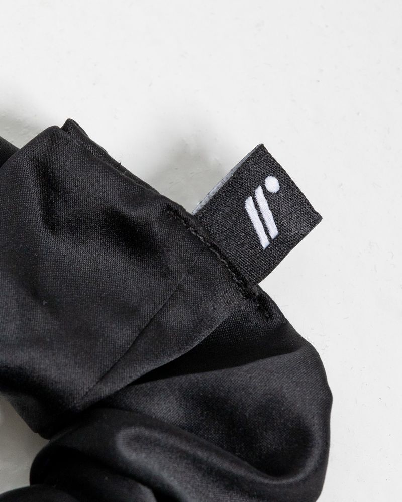 AC5164-Scrunchie-NEGRO-Unixes-Accesorios-Racketball-7701650975757-5.JPG