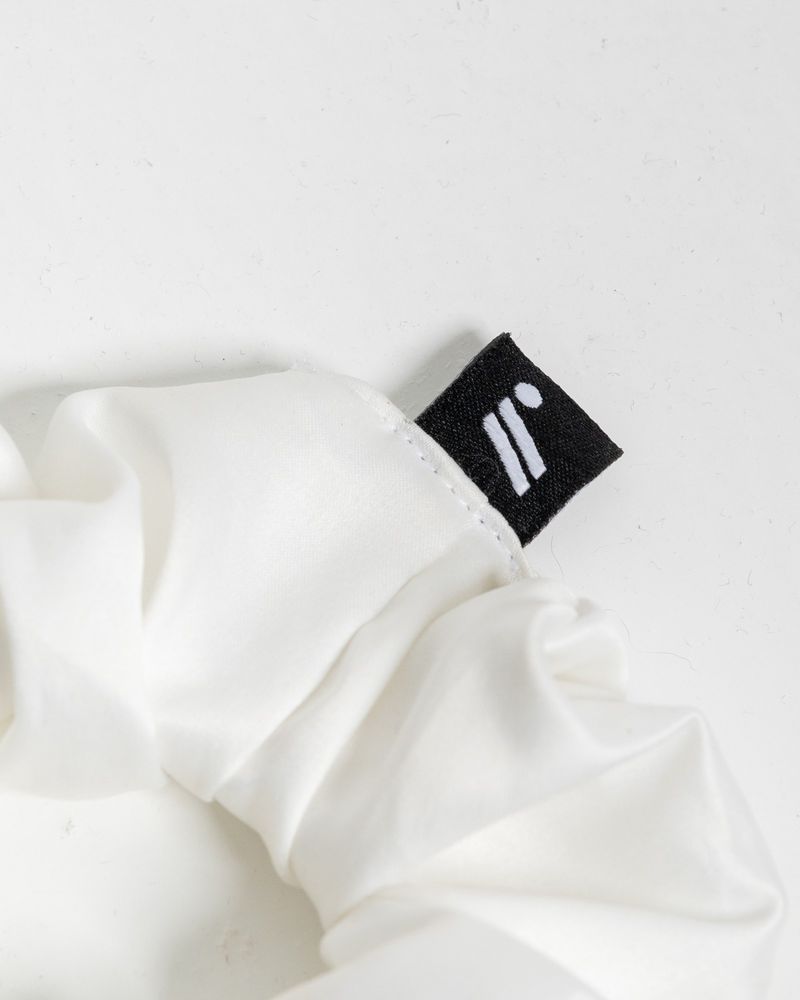 AC5164-Scrunchie-MARFIL-Unixes-Accesorios-Racketball-7701650975740-5.JPG