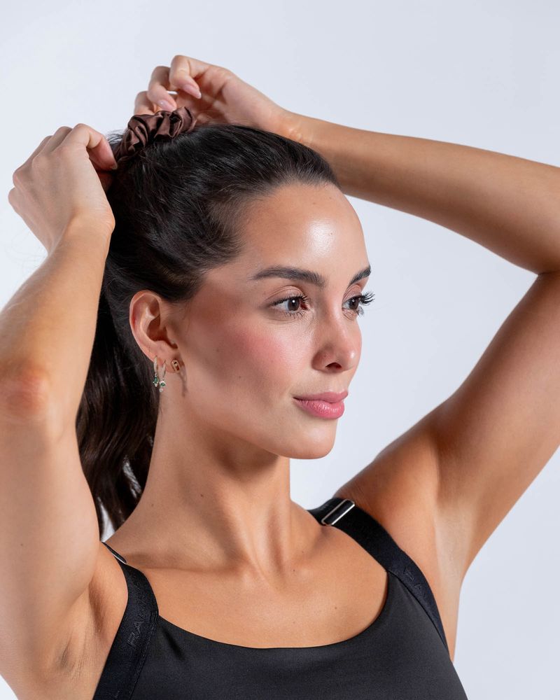 AC5164-Scrunchie-CAFE-Unixes-Accesorios-Racketball-7701650975733-1.jpg