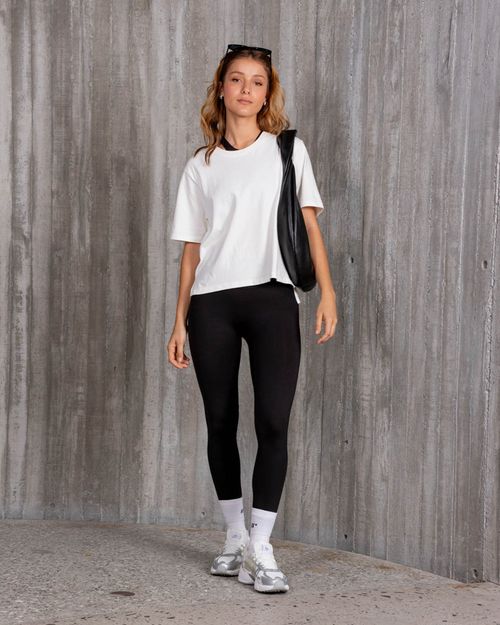 Camiseta Boxy Elentari,  Color Marfil Para Mujer