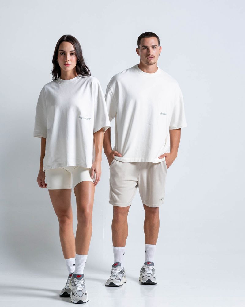 04981-Camiseta-Oversized-Con-Estampado-MARFIL-Unisex-Camisetas-Racketball-7701650983271-3.jpg